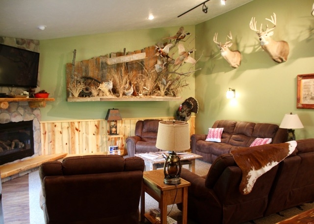 Hunting Lodge in SD